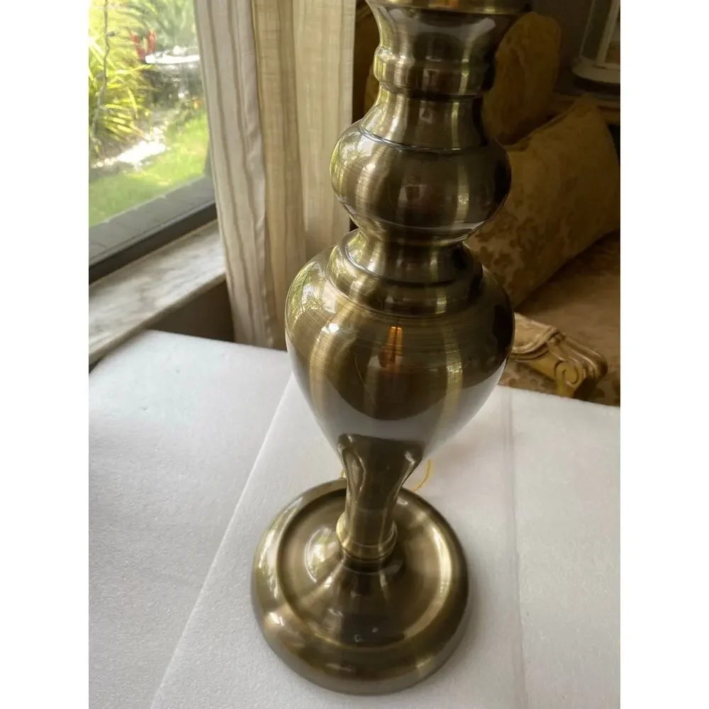 Vintage classic polished accented